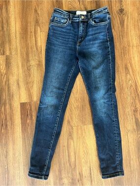 High-Rise Dark Blue Skinny Jeans with Stretch